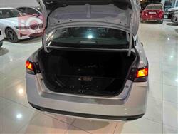 نیسان ڤێرسا